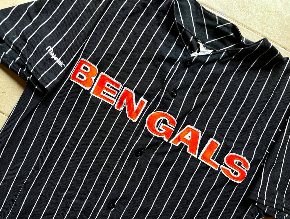 Cincinnati Bengals 90s MAJESTIC Baseball PINSTRIPE jersey M blk NFL football vtg